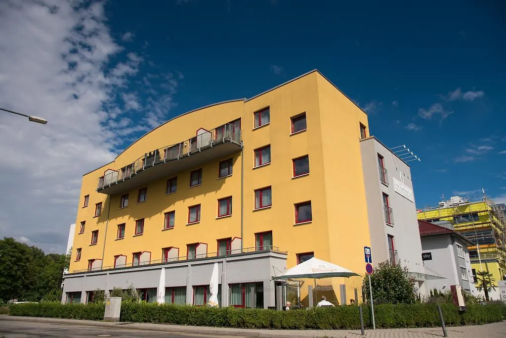 Hotel Roedelheimer Hof - Am Wasserturm contacts