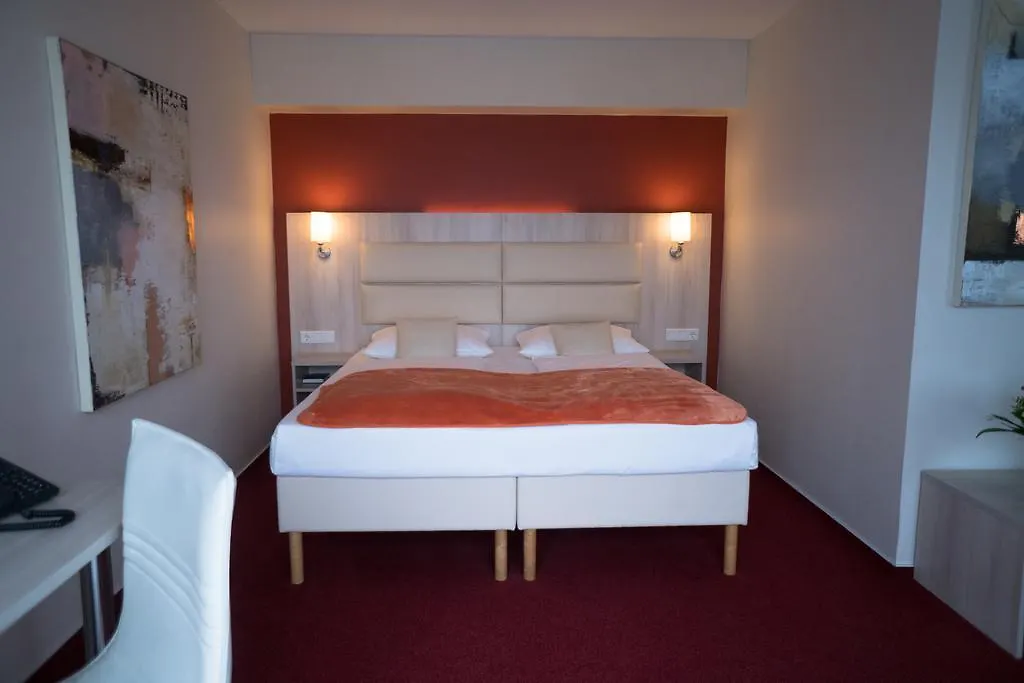 Hotel Roedelheimer Hof - Am Wasserturm Frankfurt am Main Germany