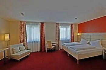 Hotel Roedelheimer Hof - Am Wasserturm Frankfurt am Main 3*,