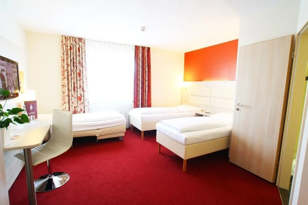 Hotel Rödelheimer Hof - Am Wasserturm Frankfurt am Main 3*,